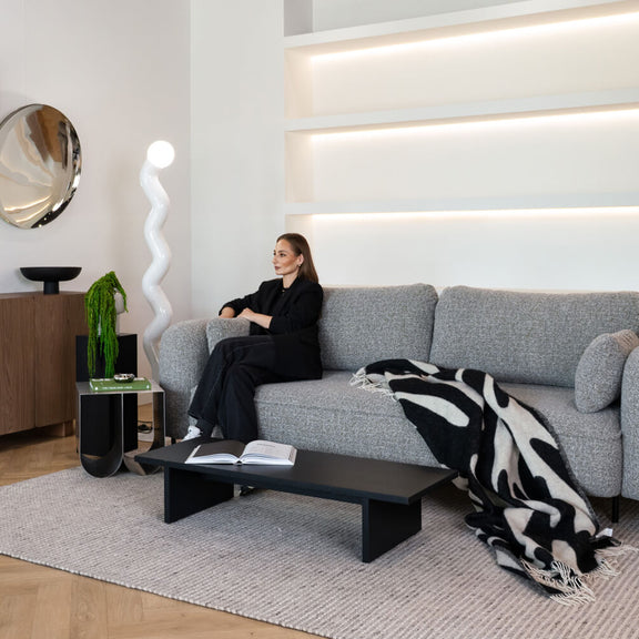 Cynthia Sofa