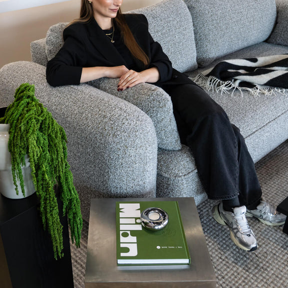 Cynthia Sofa