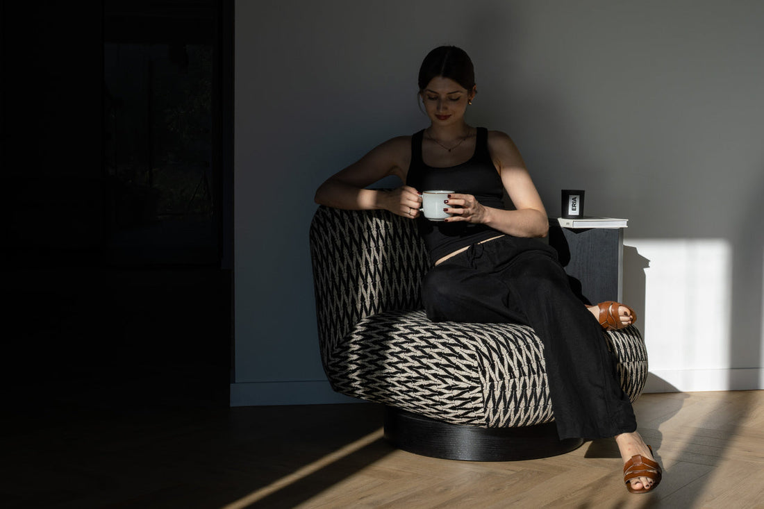 Homeoffice im Wohnzimmer? So schaffen Sie eine Arbeitszone ohne Verlust von Gemütlichkeit