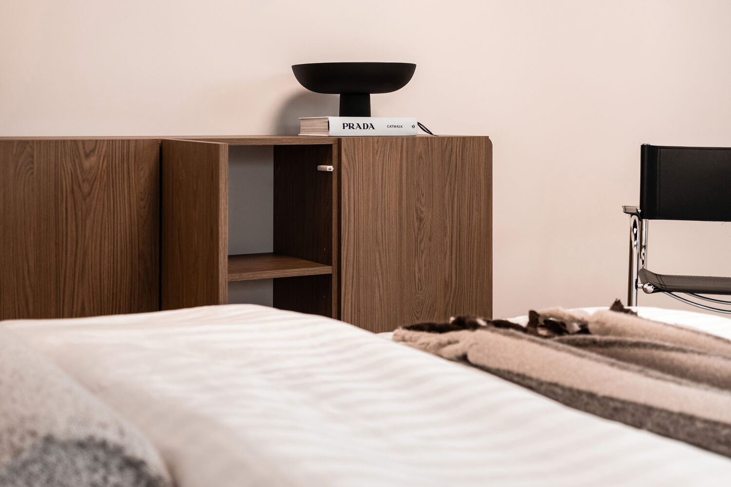 Elio Große Kommode – Casella-Eiche