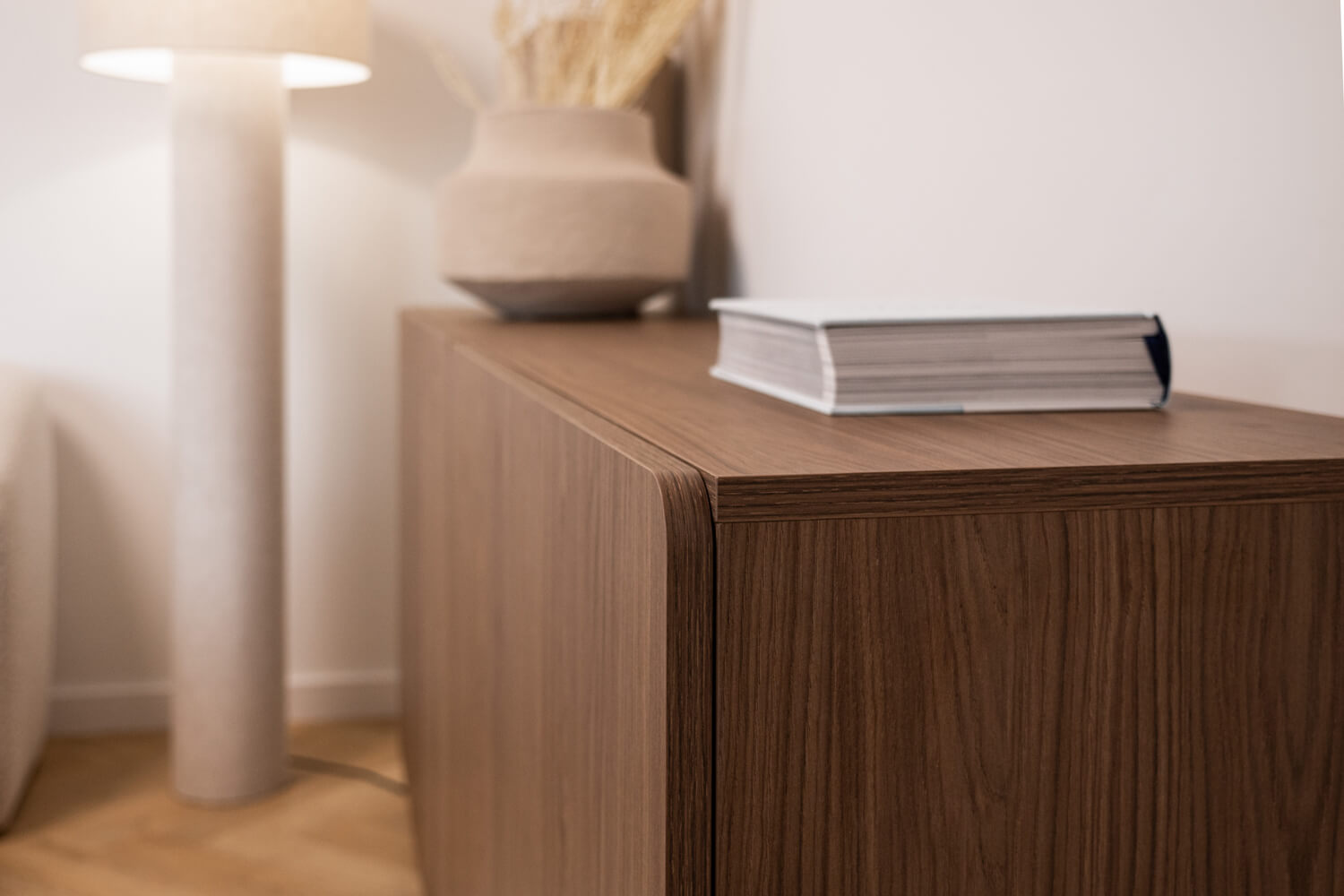 Elio Große Kommode – Casella-Eiche