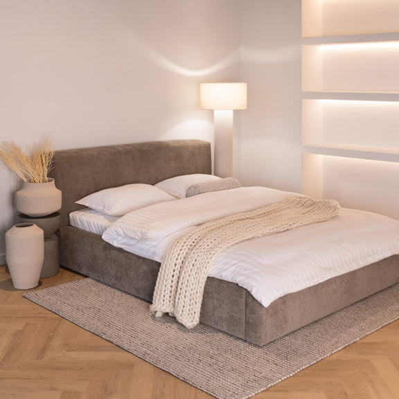 Kloo Bett