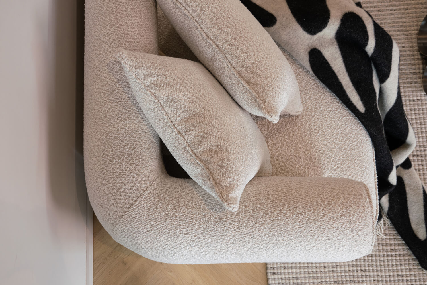 Gio Sofa