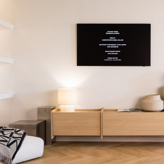Clea hängender TV-Schrank - Gaja Eiche