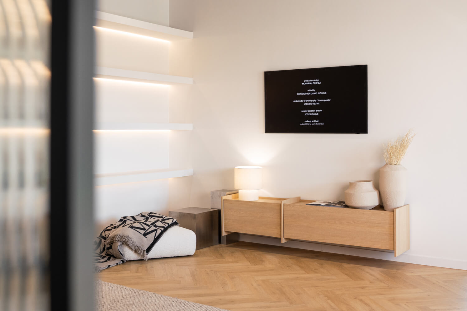 Clea hängender TV-Schrank - Gaja Eiche