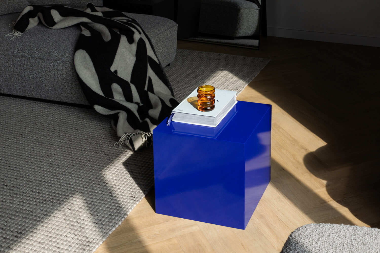 KOVU Beistelltisch - Ultramarin